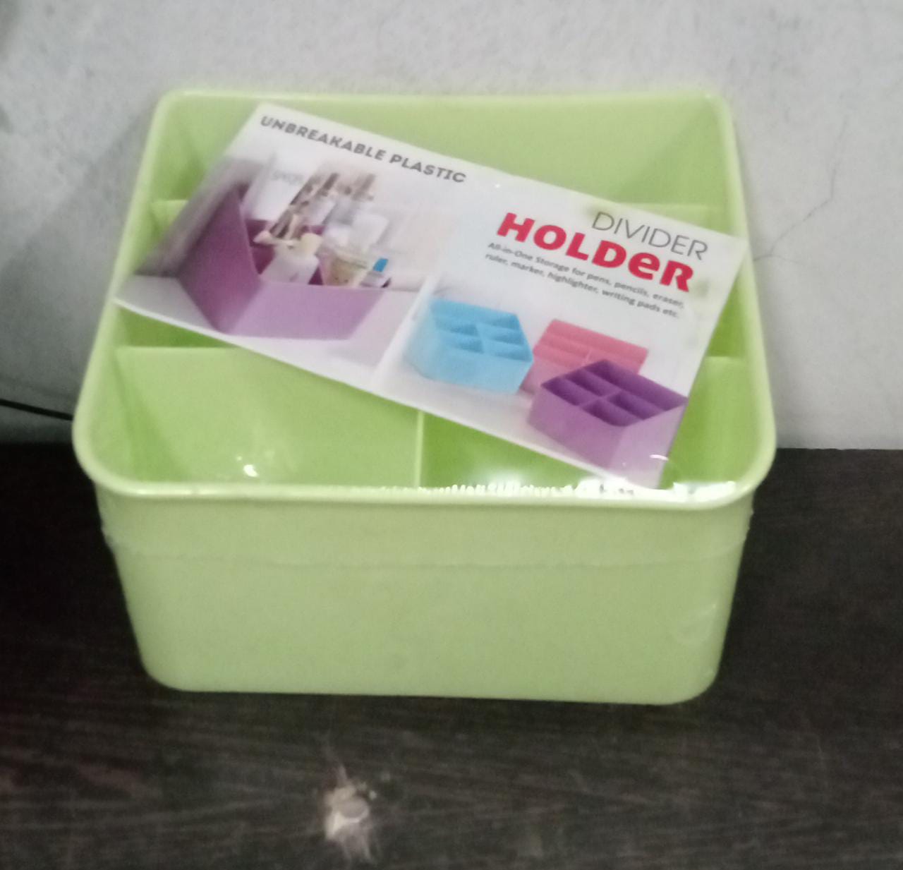 Space-saving storage box Space-saving storage box